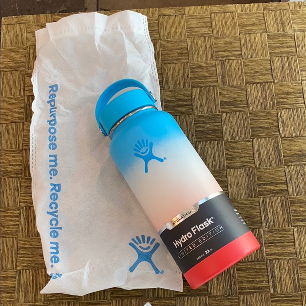 Rainbow Shave ice Hydro flask coconut rainbow - Picture 3 of 8